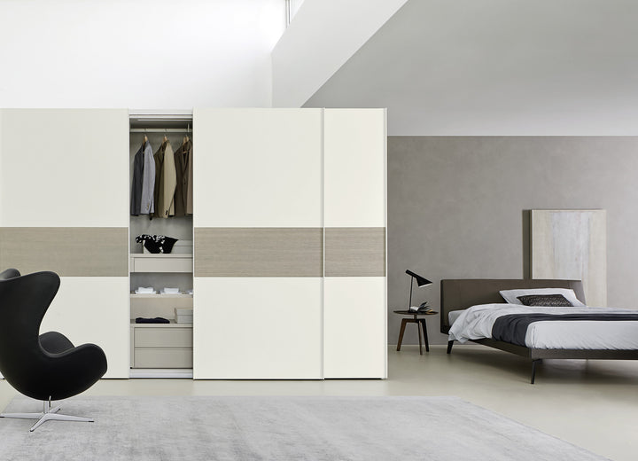 Polo Kleiderschrank